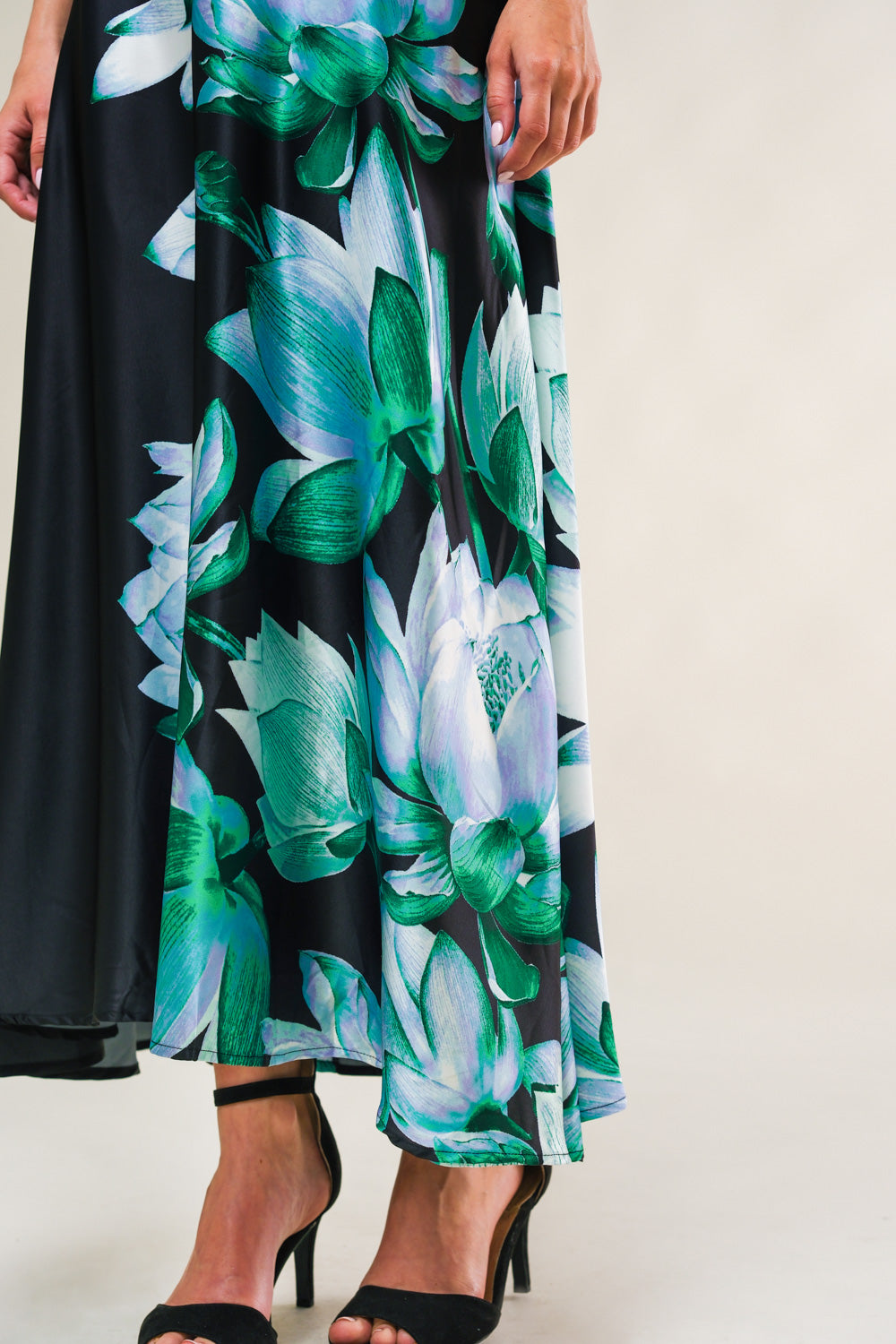 INSATIABLE FEELING WOVEN MIDI DRESS Flying Tomato